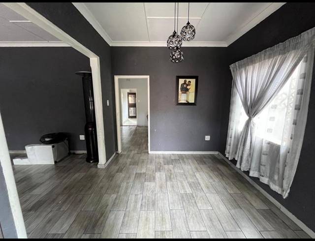 3 BEDROOM HOUSE FOR SALE IN ROSETTENVILLE